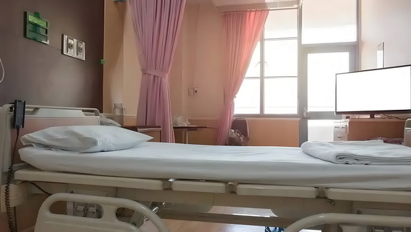 阁主别闹，有妖怪